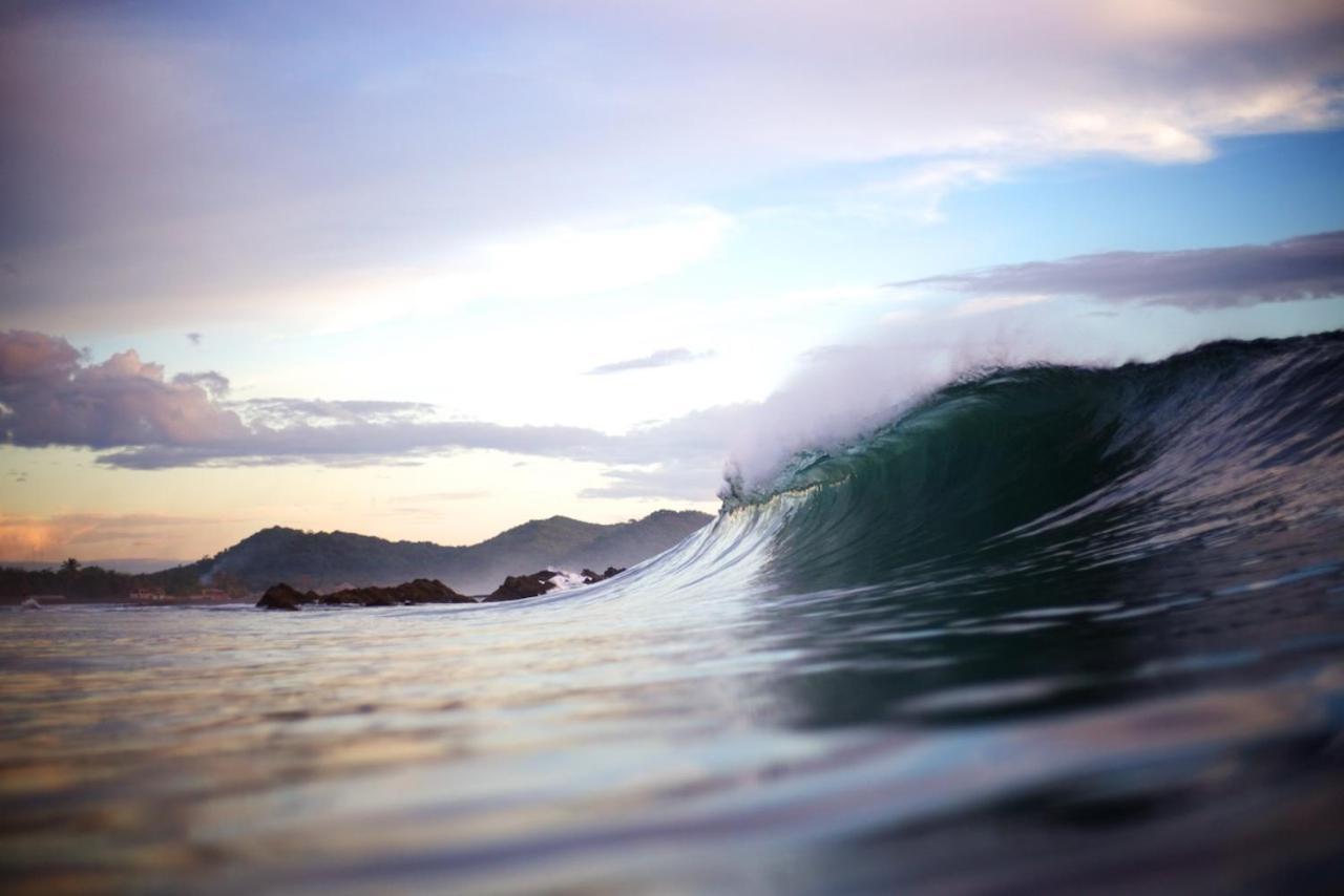 Solid Surf Camp Hostel Nicaragua Transito 외부 사진