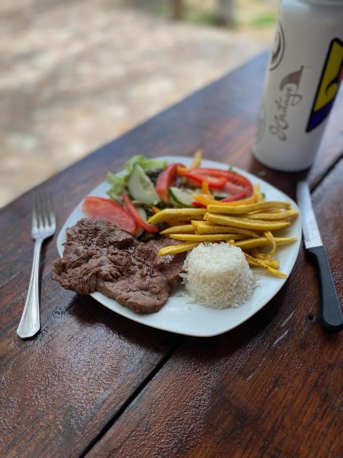 Solid Surf Camp Hostel Nicaragua Transito 외부 사진