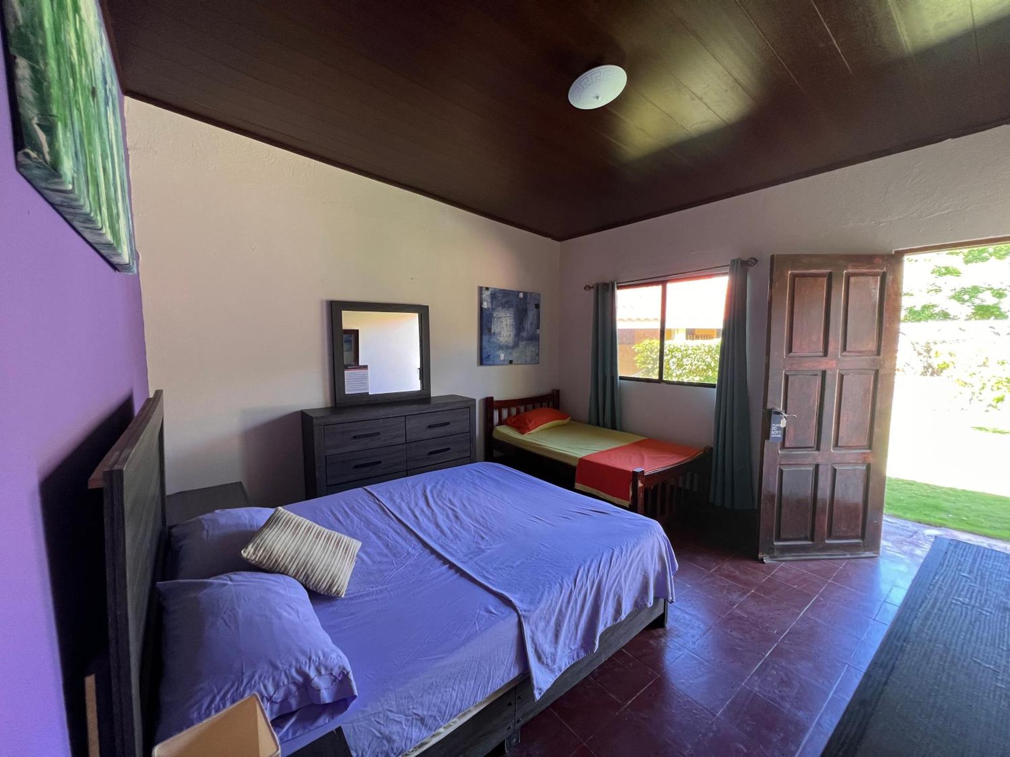 Solid Surf Camp Hostel Nicaragua Transito 외부 사진